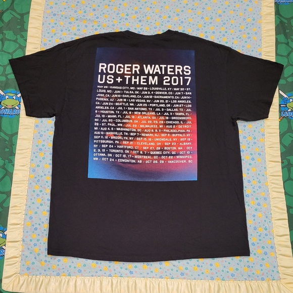 Roger Waters 🎵 US + Them 🤝 Concert Tour 🔥 Shirt XL ✨️ Pink Floyd 💎 2017 - Picture 3 of 7